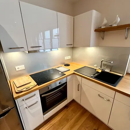 Apartment Moderne Gemuetliche - Zentral Und Naturnah *