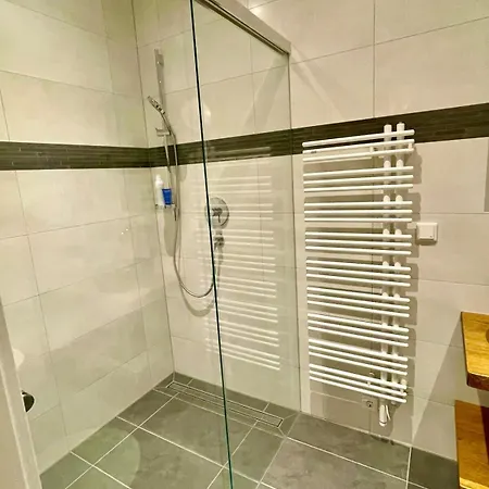 Moderne Gemuetliche - Zentral Und Naturnah *